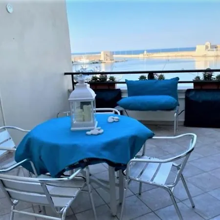 Emozioni Dal Porto Apartment *